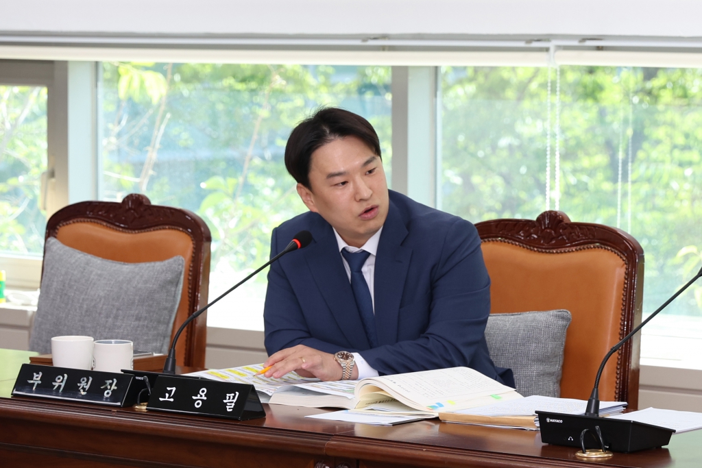 제285회 제1차 정례회 행정재무위원회 이미지(6)