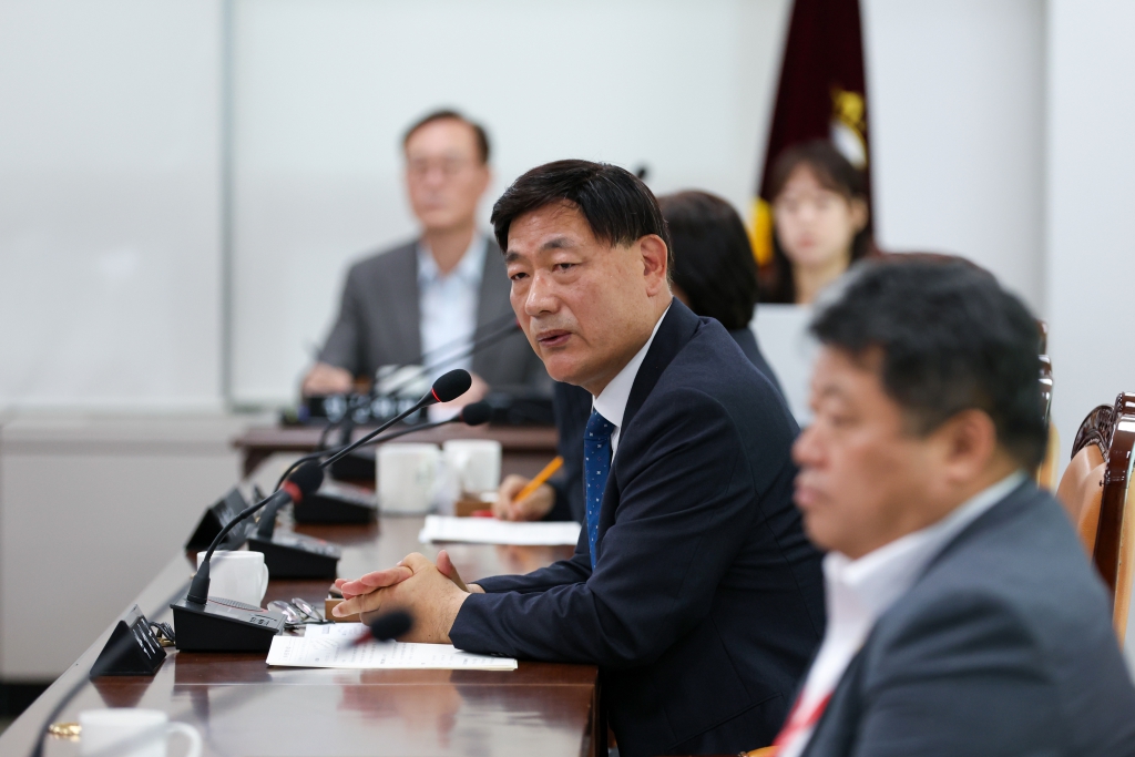 제285회 제1차 정례회 의회운영위원회(제1차) 이미지(3)