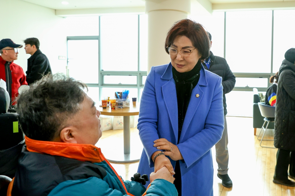 느티나무장애인자립생활센터 신년회 및 정기총회 이미지(1)