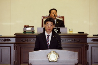 제214호제1차정례회본회의1차(2014.10.7.) 대표이미지