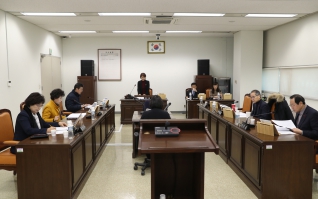 제235회 제2차 정례회 폐회중 운영위원회 대표이미지