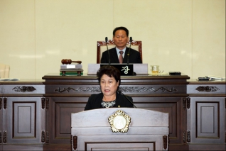 제214호제1차정례회본회의1차(2014.10.7.) 대표이미지