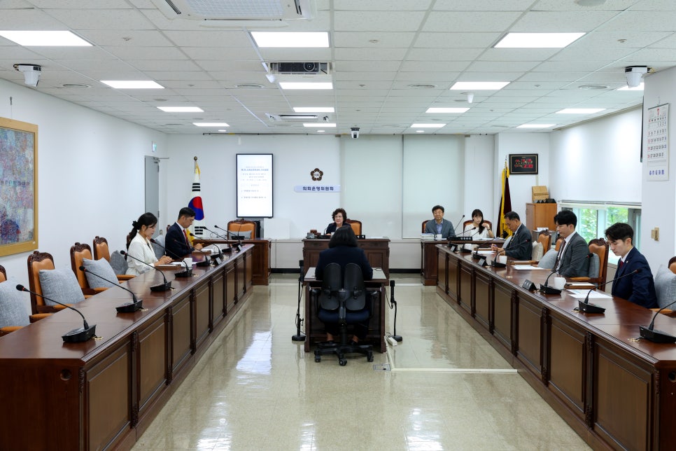 [제292회 임시회] 의회운영위원회 이미지(2)