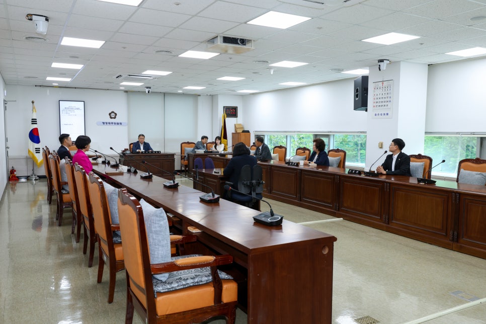 [제292회 임시회] 행정재무위원회 이미지(2)